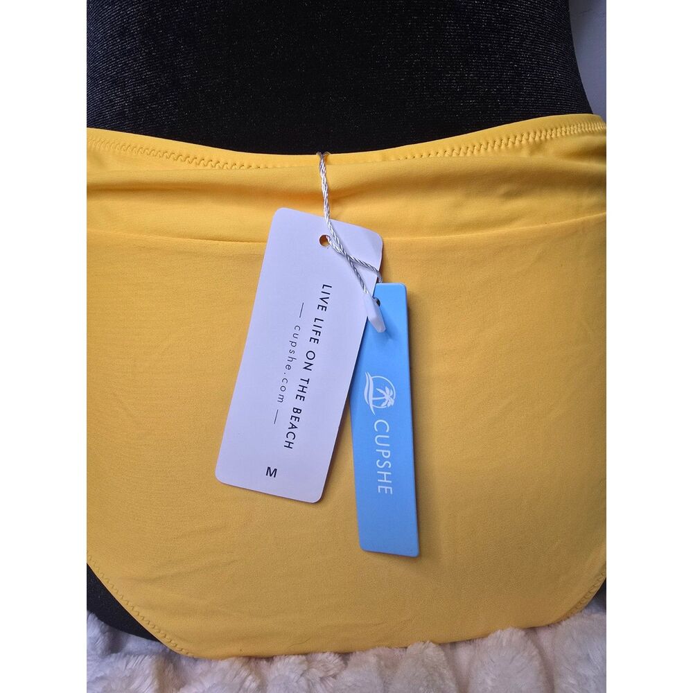 NWT Med Cupshe bikini - Picture 2 of 9